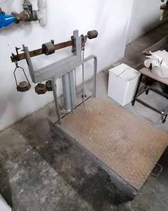 Bilancia basculante stadera a pavimento 