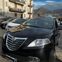 Lancia Ypsilon 1.3 MJT 16V 95 CV 5 porte S&S Plati