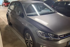 Volkswagen e-Golf 136 CV – 12/2020 – 80.000 km – E