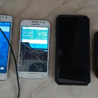 4 smartphone Samsung per ricambi 