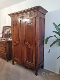 armadio in legno
