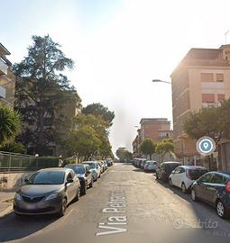 Pomezia luminoso bilocale