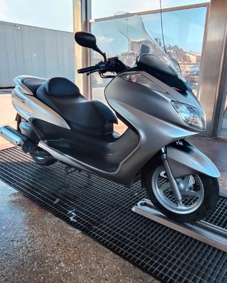 yamaha 400 majesty  aprile 2004 perfetto stato