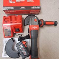 Kit Milwaukee Smerigliatrice 
