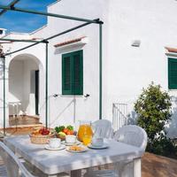 Villa 30m dal mare con giardino ad Ostuni Puglia