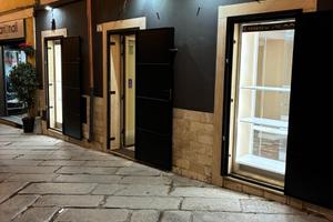 Piazza Azuni negozio bilocale nuovo