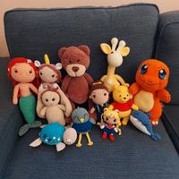 Peluche fatti a mano all'uncinetto