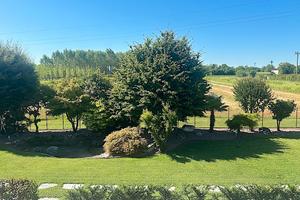 Ampia bifamiliare in centro Badoere