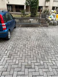 Posto privato Viale cadorna