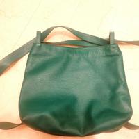 Borsa da donna in pelle verde misure 40x35
