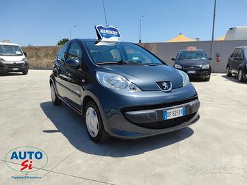 Peugeot 107 1.0 Benzina - 68cv NEOPATENTATI