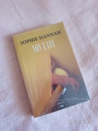 Non è lui, Sophie Hannah