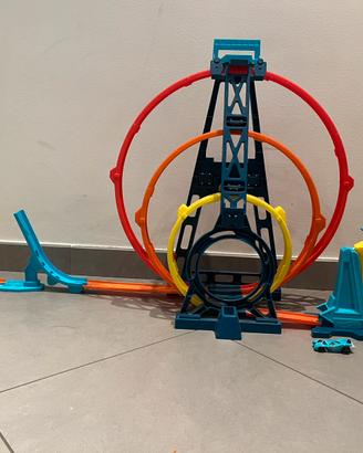 Hotweels triple loop + accessori
