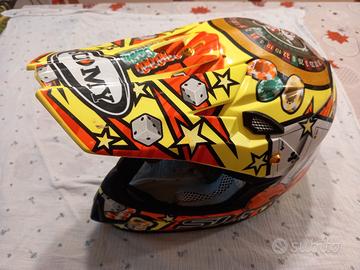 Casco Suomy e abbigliamento cross