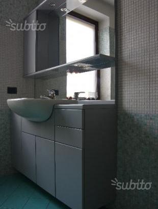 Mobiletto bagno