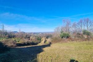 Terreno di 3804 m² a Gemmano