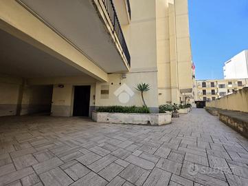 4 LOCALI A REGGIO DI CALABRIA