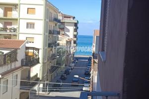 Appartamento a Spadafora Via Manzoni 4 locali