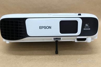 Proiettore Epson Full HD 3600 lumen poche ore uso