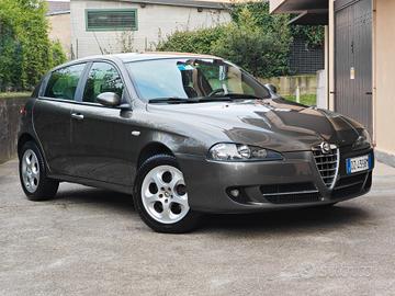 Alfa Romeo 147 1.6 BENZINA 105cv / Unipro / 153.00