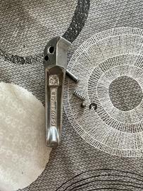 Pedana poggia piedi passeggero