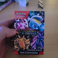 carte pokemon comuni con porta carte di charizard