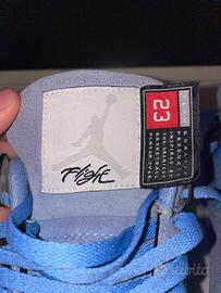 Air Jordan University Blue
