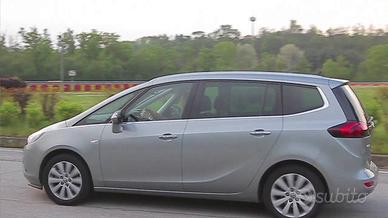 Opel Zafira tourer 7 posti gpl
