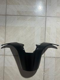 Carena posteriore manubrio Sh 125/150 2020/2025
