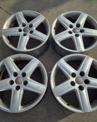 Cerchi In Lega Da 17" Per Audi A4 B6 - B7