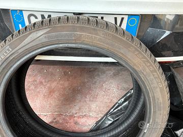 Gomme invernali (4) Megane etech 215/45 R29