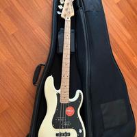 Basso Fender Squier Affinity Precision + custodia