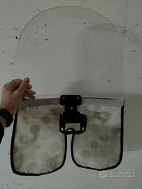 Paravento anteriore per bici