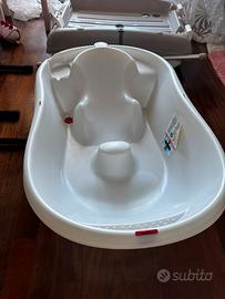 Vasca per bagnetto con cavalletto