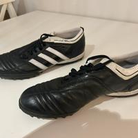 Scarpe da calcetto Adidas  numero in foto