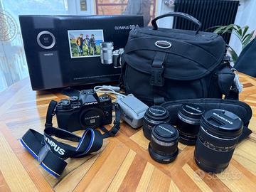 Fotocamera Olympus E-M10III