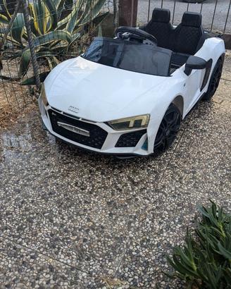 Audi R8 spider