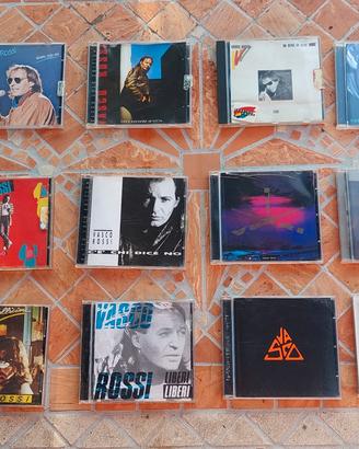 LOTTO COLLEZIONE VASCO  18  PEZZI CON LIVE 1984