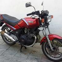 YAMAHA XS 400 NAKED EPOCA GMOTO COSENZA