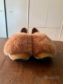 Scarpe Intrend scamosciate con pelliccia
