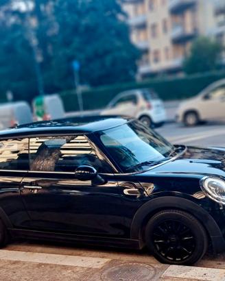 MINI Cooper 1.5 136 CV - Dettagli John Cooper Work