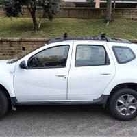 DACIA DUSTER 1.6 GPL