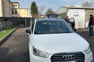 Audi A1 1.4 TDI S tronic (cambio automatico)