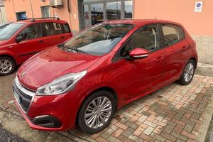 Peugeot 208 BlueHDi 75 5 porte Allure