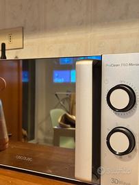Forno a microonde Cecotec