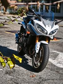 YAMAHA FAZER 800