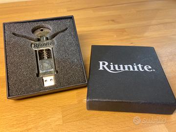 Chiavetta USB Riunite a forma di cavatappi 4GB