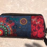 Portafoglio donna Desigual