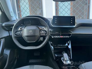Peugeot 2008 allure Pack