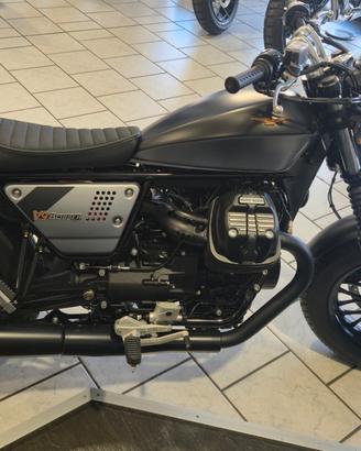 Moto Guzzi V9 BOBBER SPECIAL EDITION ABS